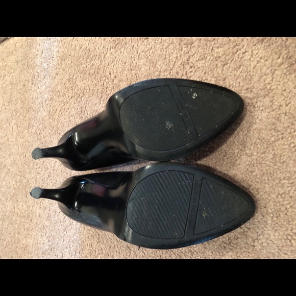Nine West Black Round-toe Heels! - Picture 6 of 7